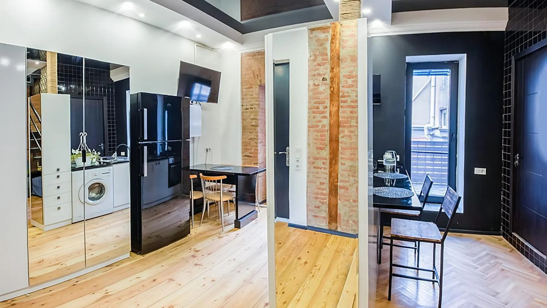 Hb Apartments Aghmashenebeli Тбилиси