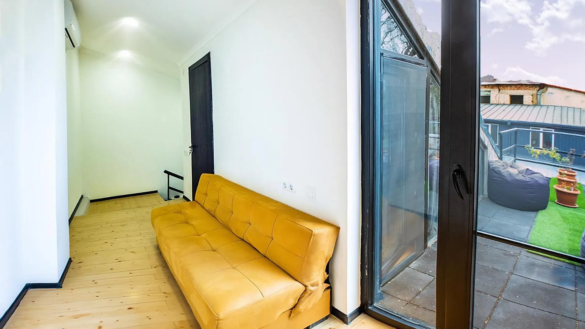 Hb Apartments Aghmashenebeli Тбилиси 0*,  Грузия