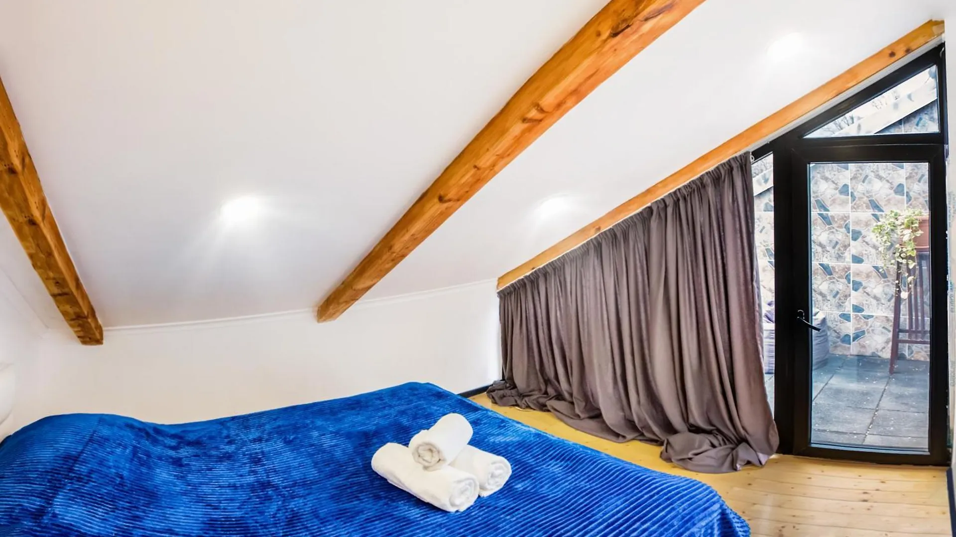 Hb Apartments Aghmashenebeli Тбилиси